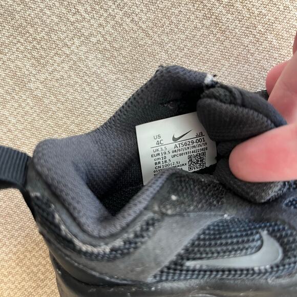 Nike Black Air Max 200 Size 4C Toddler - Picture 5 of 6